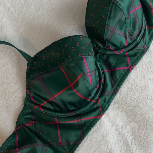 Bra - Picture 2 of 2